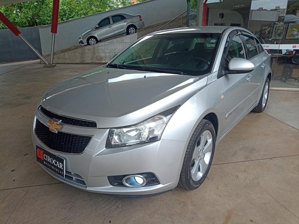 chevrolet-cruze-seda-6924844-54522733