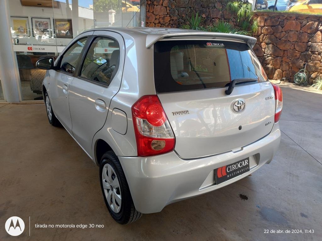 toyota-etios-hatch-1-7056852-57780746