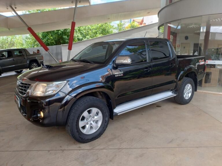 toyota-hilux-caminho-6959429-55351052