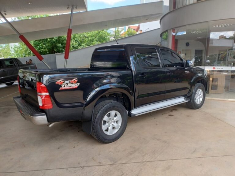 toyota-hilux-caminho-6959429-55351278