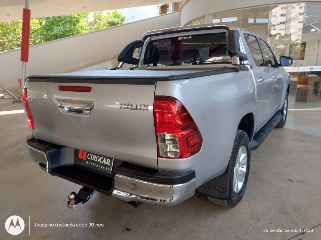 toyota-hilux-caminho-7056868-57793879